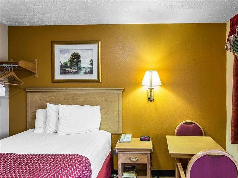 Rodeway Inn Goodlettsville Nashville Tn エクステリア 写真